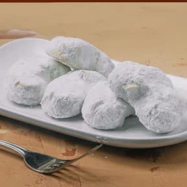 Kourabiedes (5).